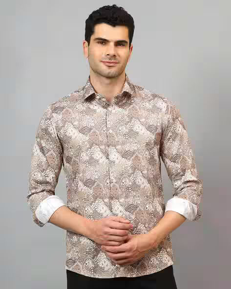 Men Printed Regular Fit Shirt with Spread Collar