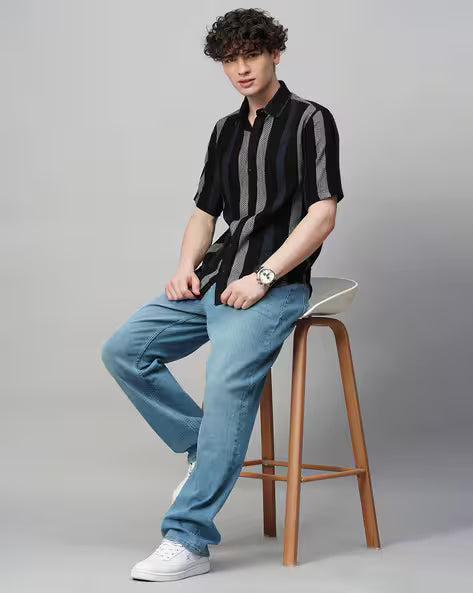 Men Spread Collar Crochet Shirt