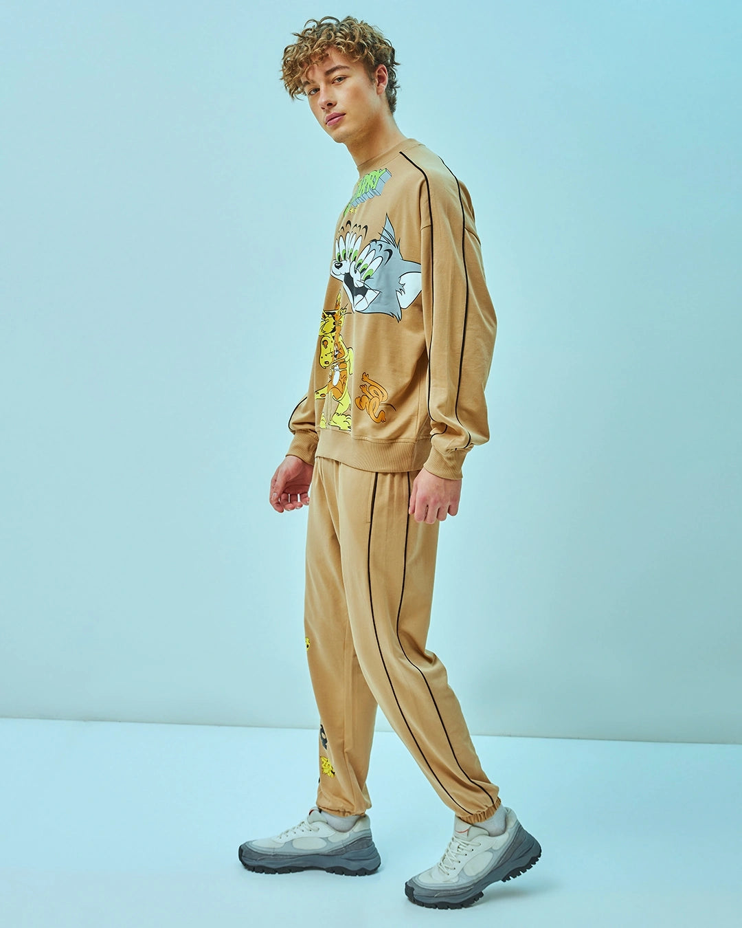 Men's Brown Tom & Jerry Graphic Printed Oversized Co-ord Set