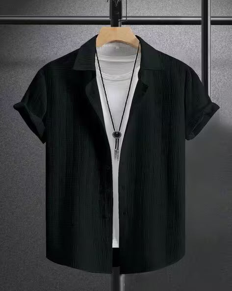 Men Regular Fit Shirt with Short Sleeves