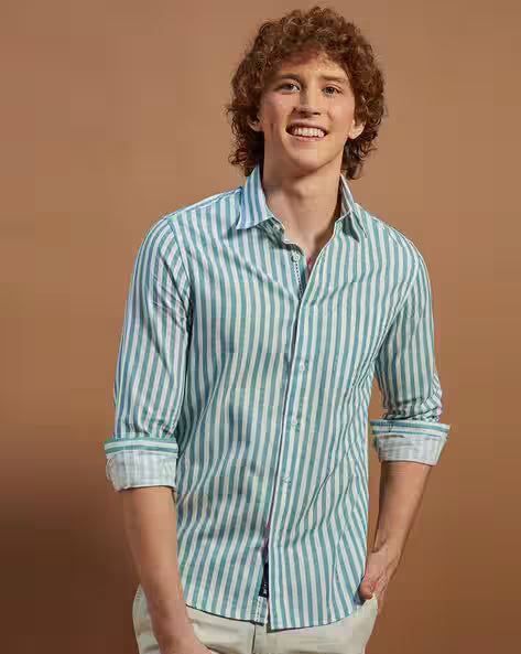 Men Striped Regular Fit Shirt with Spread Collar