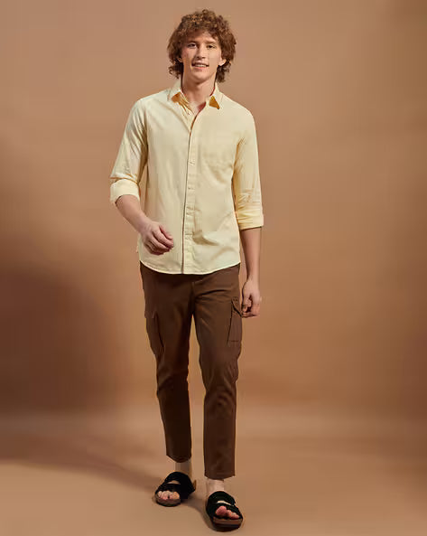 Men Regular Fit Shirt with Spread Collar