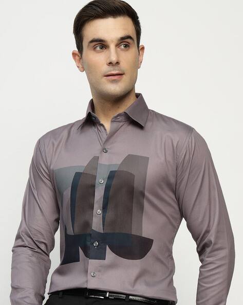 Men Slim Fit Shirt with Spread Collar