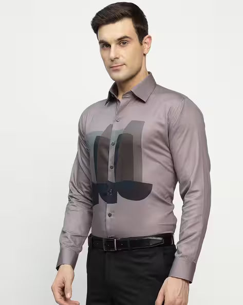 Men Slim Fit Shirt with Spread Collar