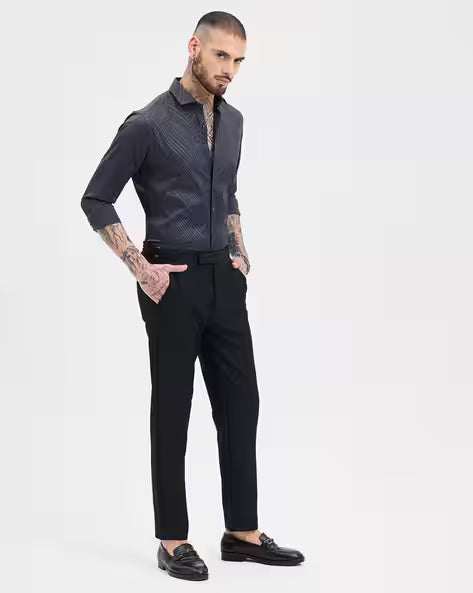 Men Chevrons Slim Fit Shirt