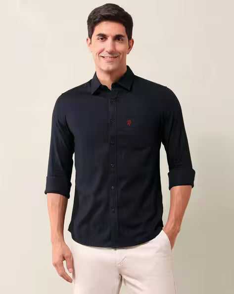Men Slim Fit Shirt with Patch Pocket